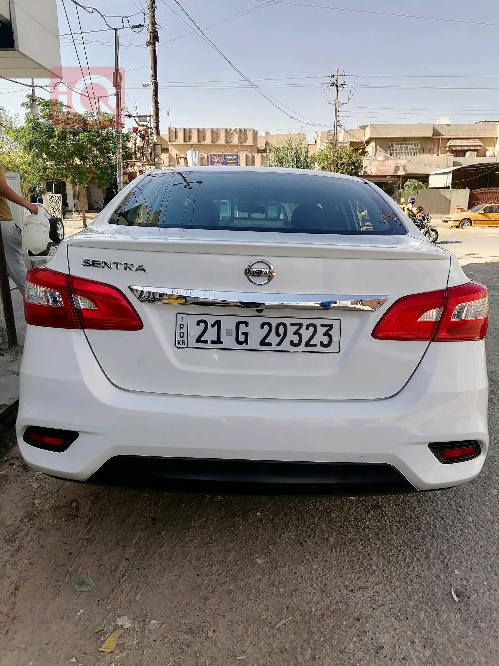 نیسان سێنترا